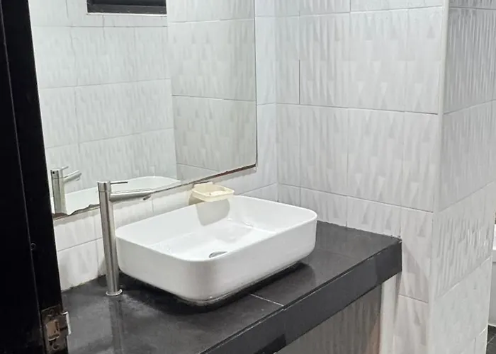Silom Coller Aparment *